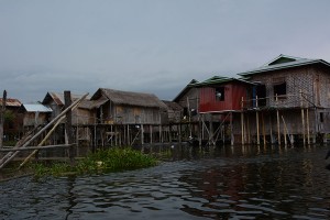 Palafitte sul lago Inle        